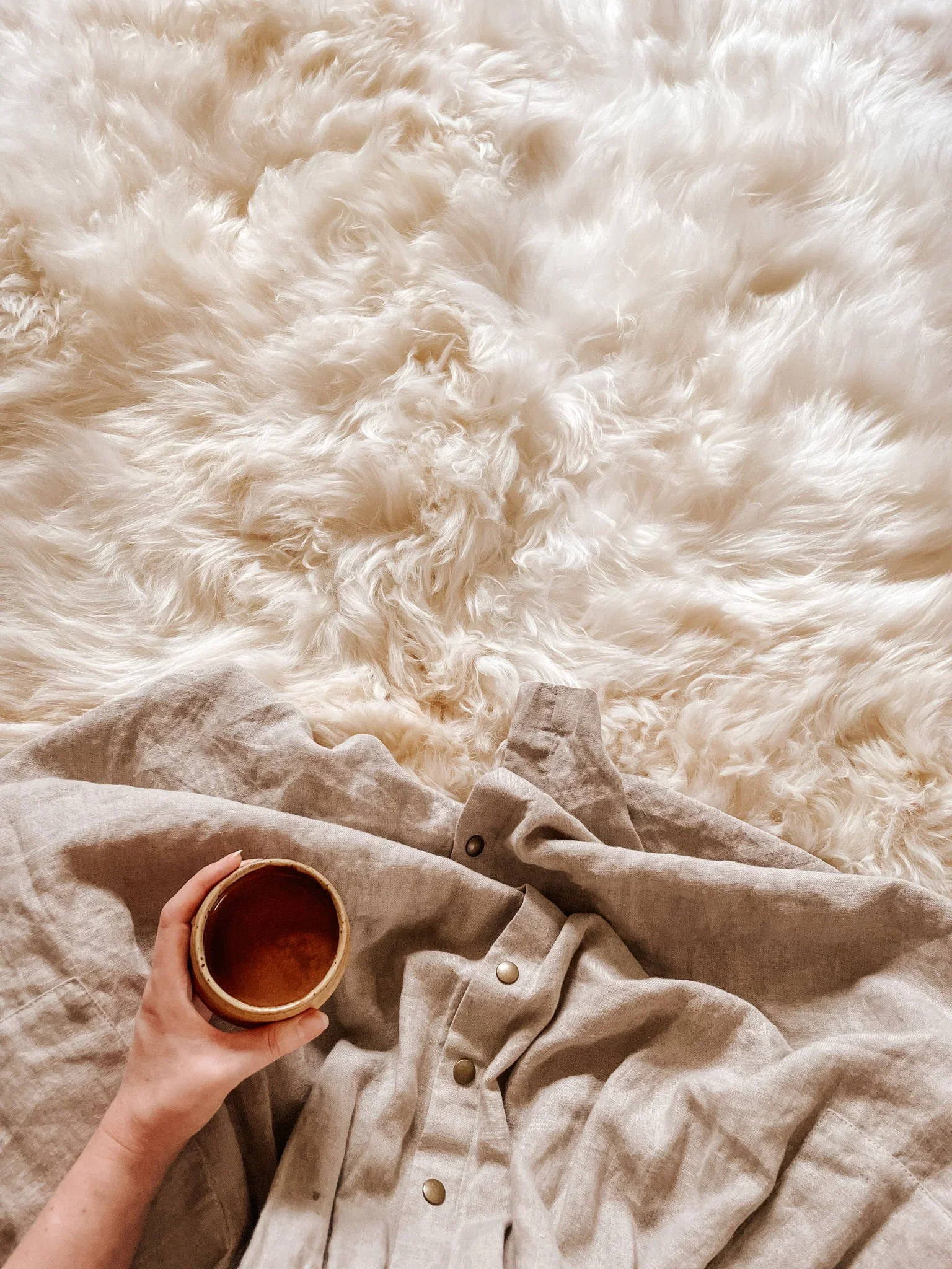 Sacred Spaces: Plush Ivory Sexto - Image 3